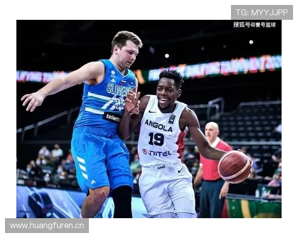 东契奇休赛期一天吃五顿牛排，训练完直接躺进百万豪车